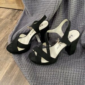 Anne Klein black suede platform heels